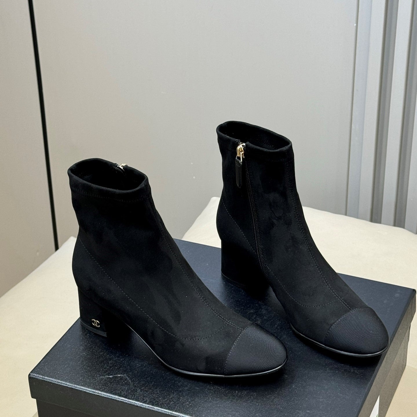 CC 26FW Ankle Boot Black Suede Fabric 623146
