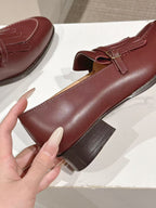 LP Pennan Fringe Burgundy Cowhide 564800