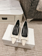 TRIOMPHE HIGH PUMP 5 CM IN WHITE PATENT CALFSKIN