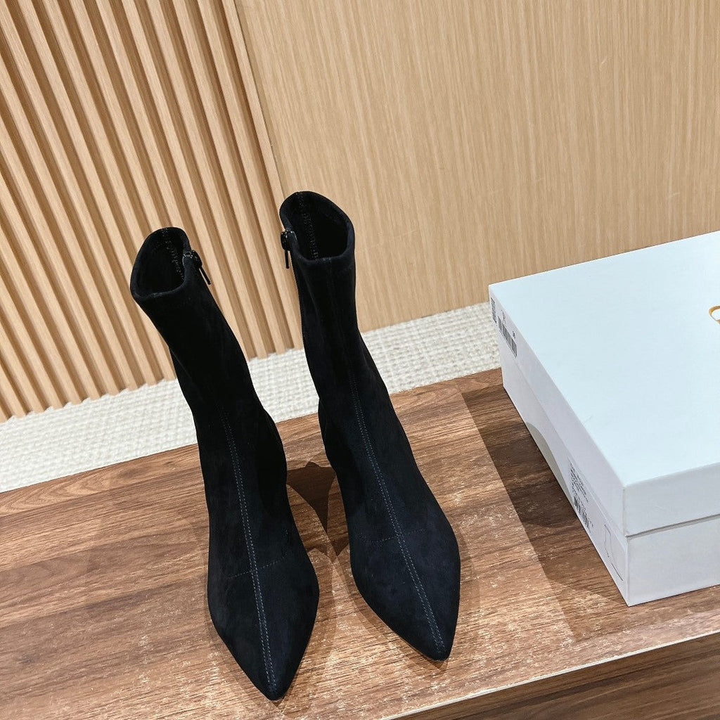 The Row Pointed-toe Ankle Boots 35mm Black Suede 427976