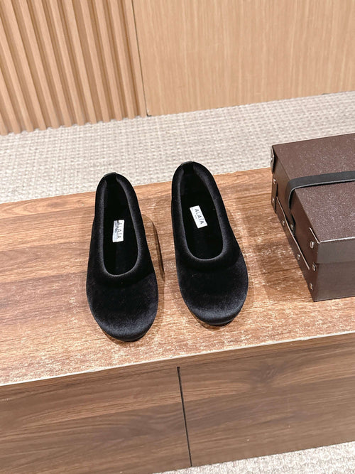 Alaia 2025 Ballet Flat Black Velvet 553856