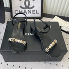 CC 26s Sandals 35 Black Sheepskin Pearls 650100