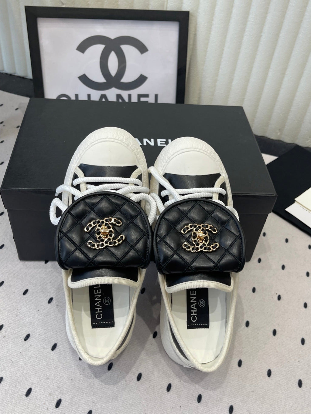 CC 2026s Sneakers Black White Leather 720087