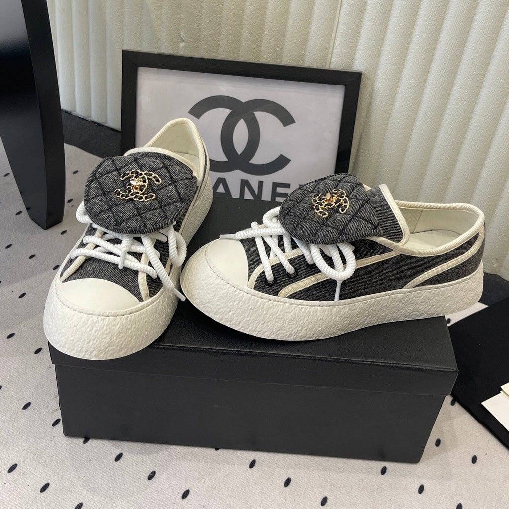 CC 2026s Sneakers Dark Grey White Denim Leather 720089