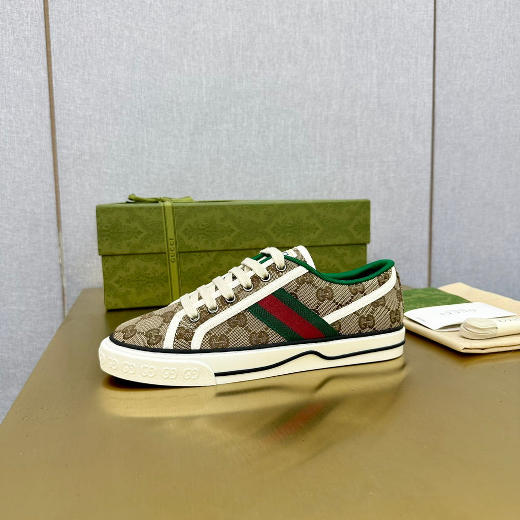GG TENNIS 1977 TRAINER LIGHT BROWN CANVAS WITH BLACK TRIM