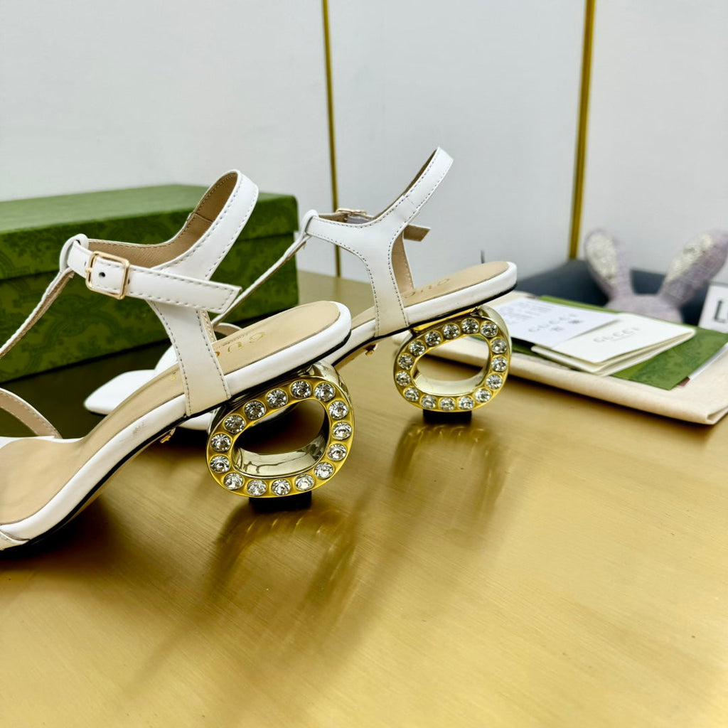 MEDIUM-HEEL SANDAL IN WHITE CALFSKIN WITH RHINSTONES