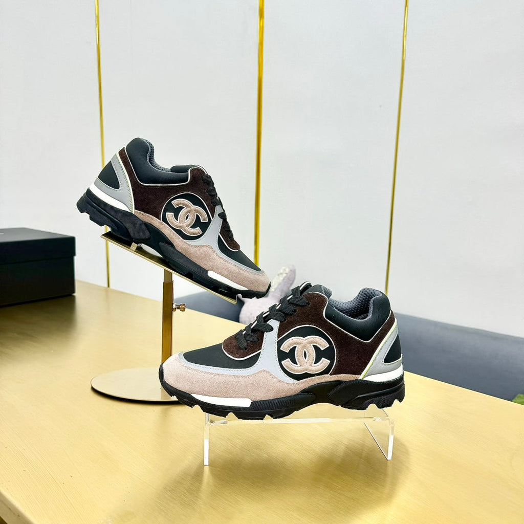 cc womens sneaker in black white calfskin and beige brown suede 137614