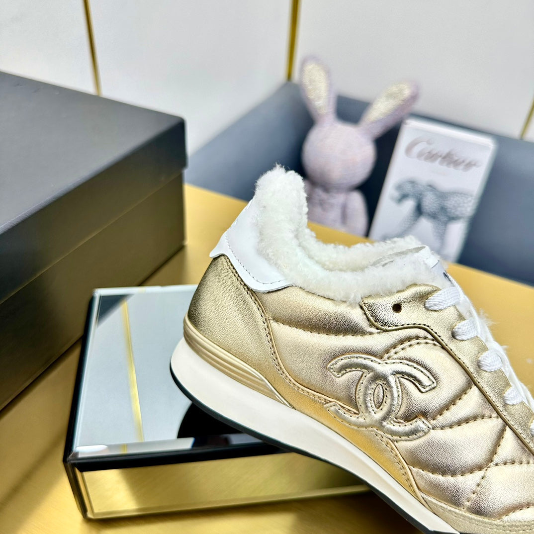 CC Low Sneaker Gold Metalic Wool Cowhide 413859