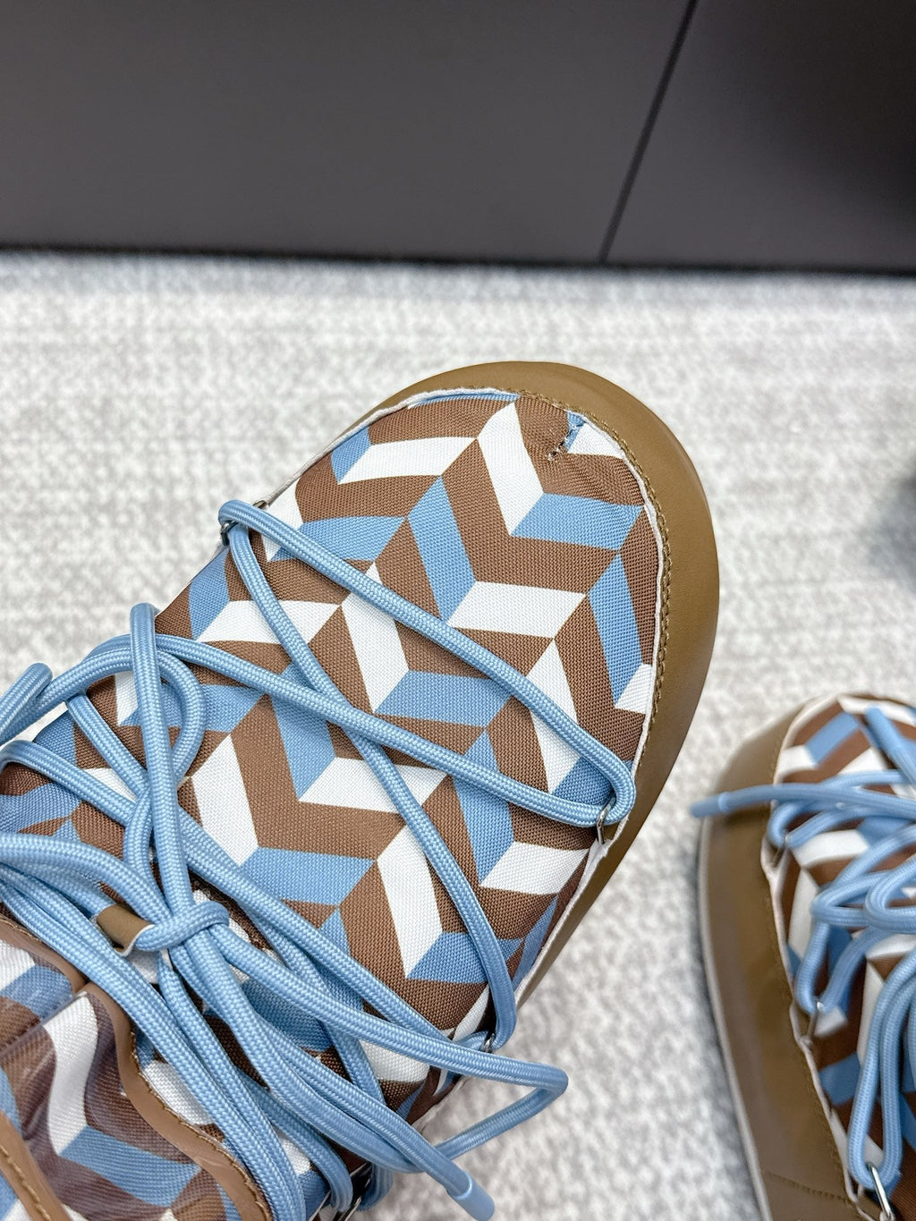 Moon Boot Icon Edition Caramel Brown Geometric Print Leather Cavas 515587