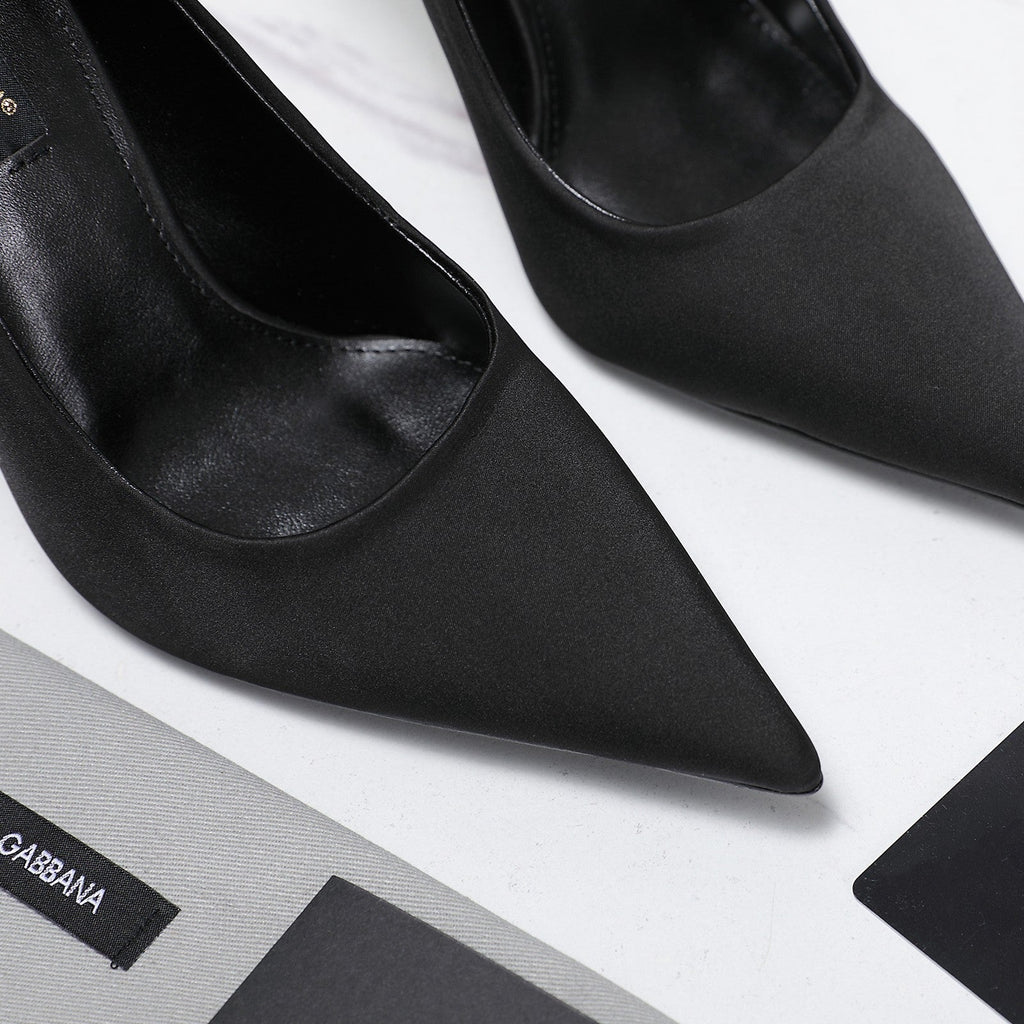 DC Pointed Pumps Black Sheepskin 289694