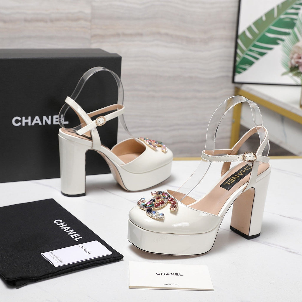 CC 25s Multicolor Stones Buckle Sandals 110mm White Patent Leather & Sheepskin 425825