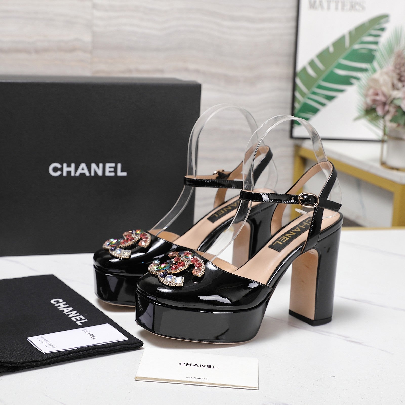 CC 25s Multicolor Stones Buckle Sandals 110mm Black Patent Leather & Sheepskin 425827