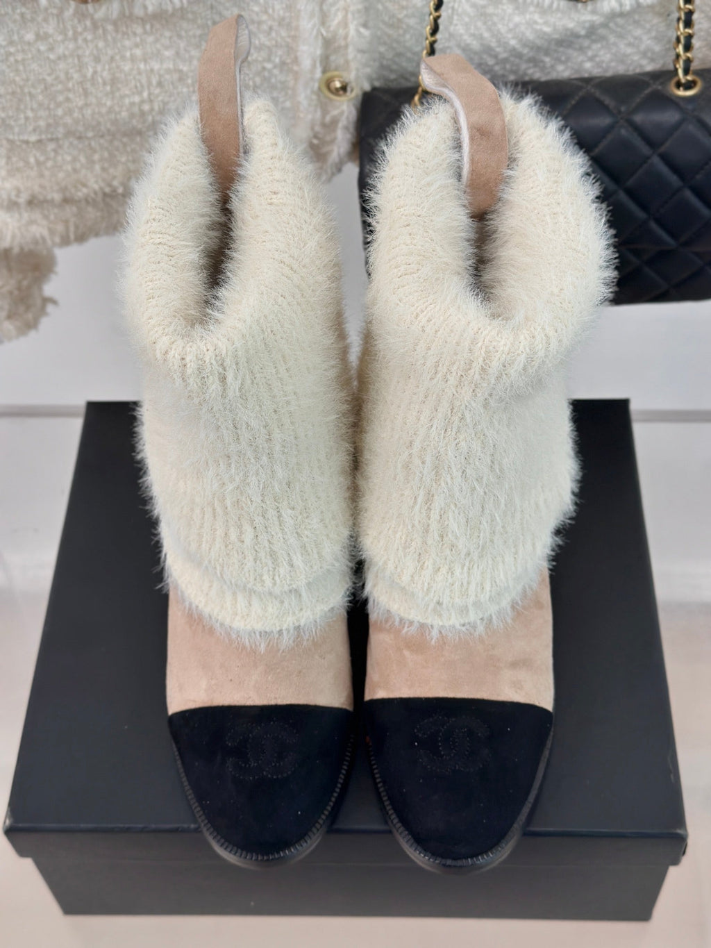 CC Short Boots 60mm Beige White Suede And Wool Yarn