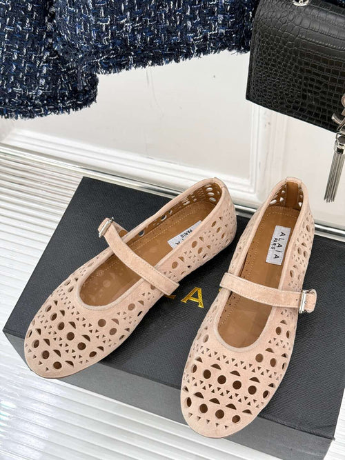 Alaia Women's Ballet Flat Nude Suede 293219