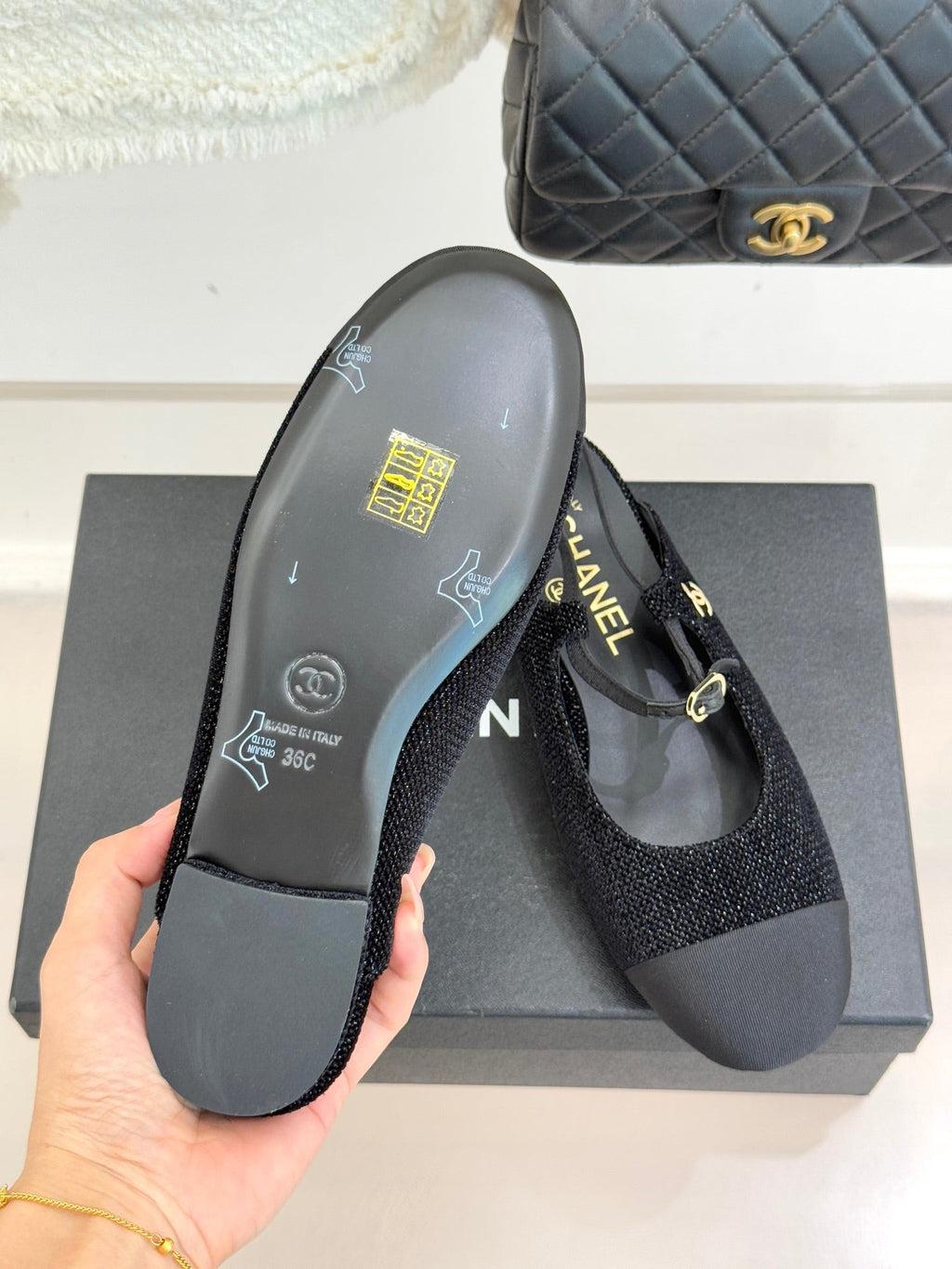 26C Two-tone Double C Flat Shoes Black Tweed 557690
