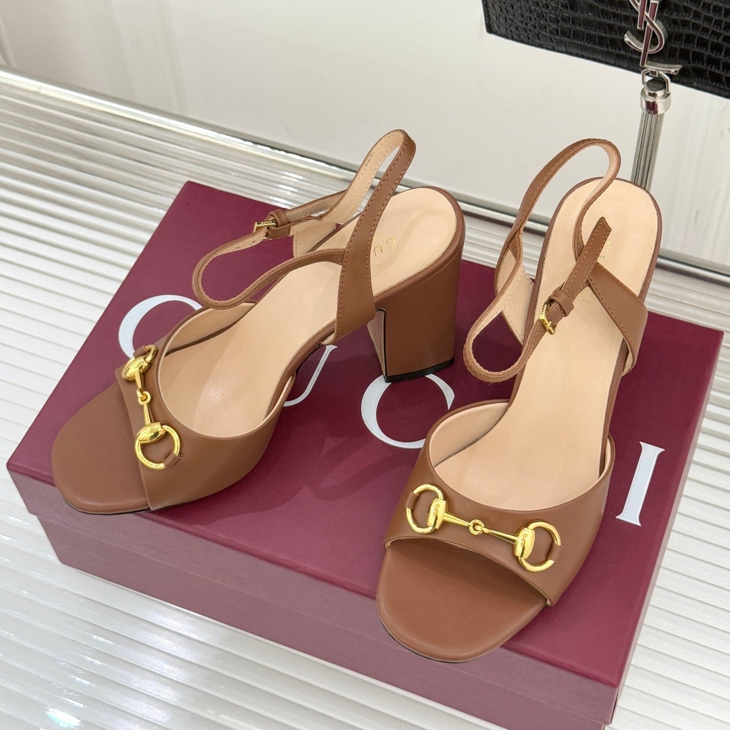 GG 26WF Chunky Heel Sandals 6.5cm Brown Sheepskin 632559