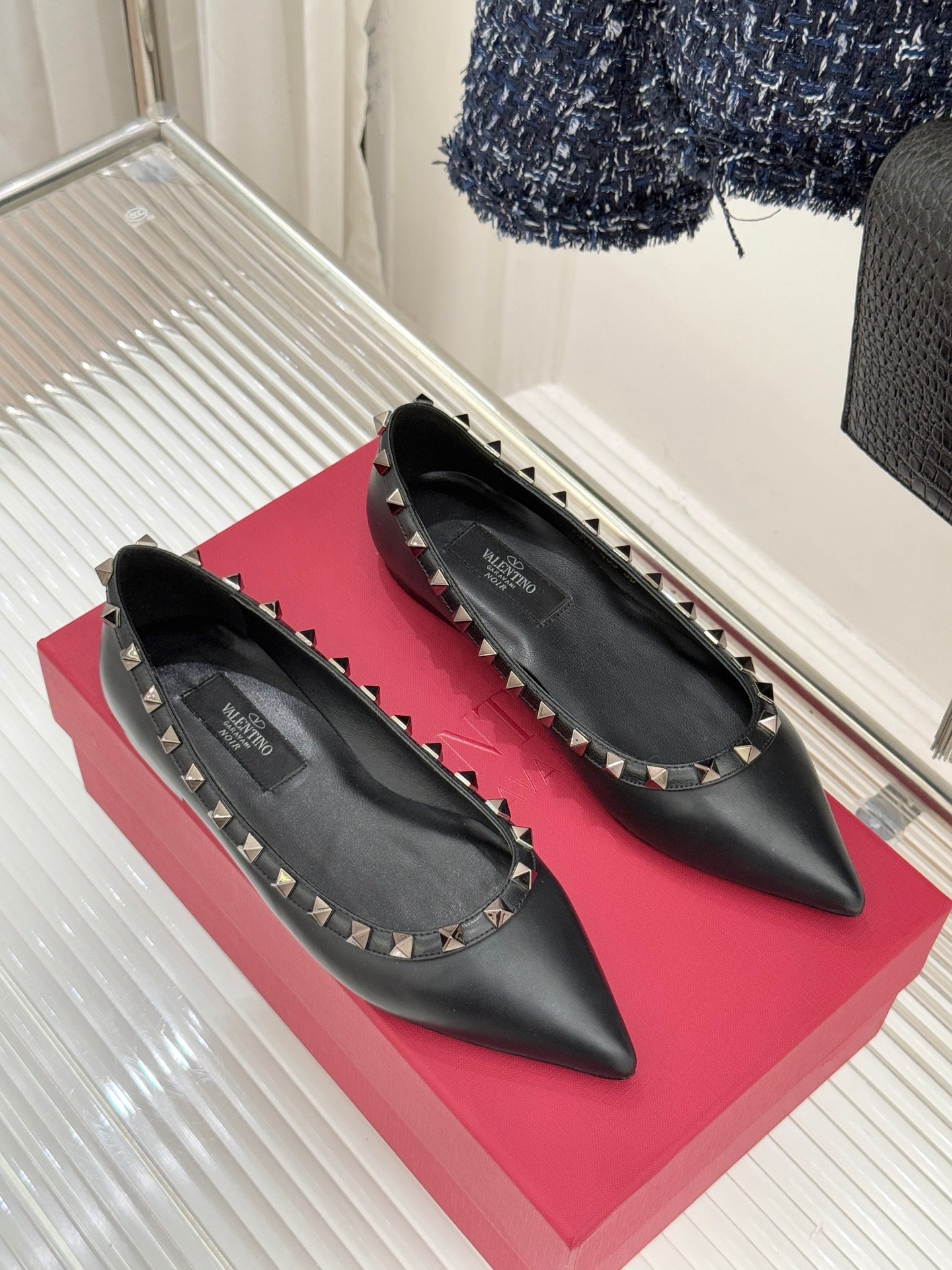 Valentino Rockstud Ballet Flat Black Sheepskin 643000