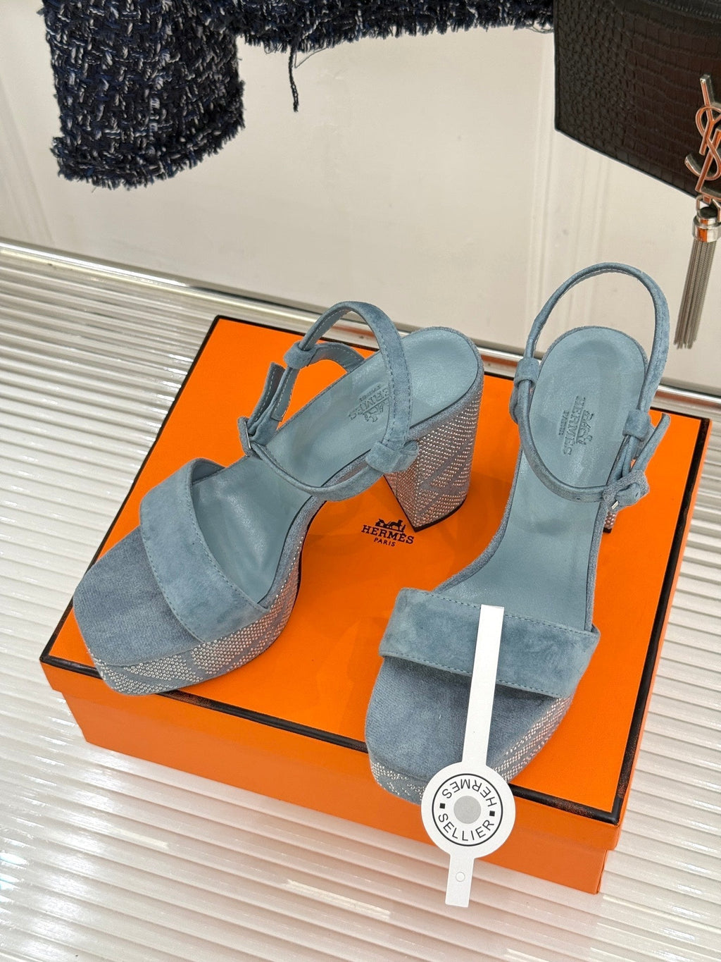 HM 26s Lightning Sandal 7cm Blue Suede Sheepskin 675699