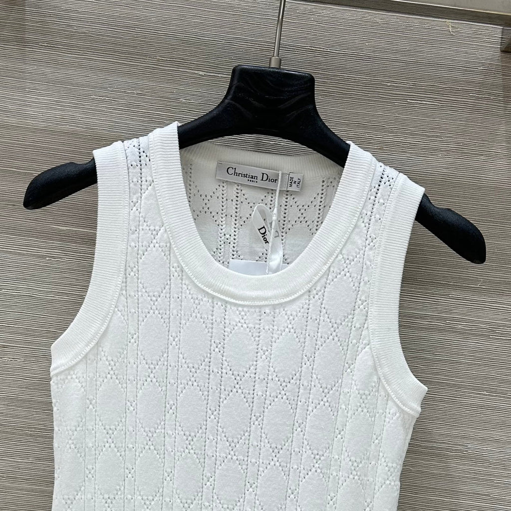 CD 25 Hollow Knitted Vest White Silk Wool
