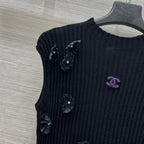 CC 25 Flower Set Black Wool Acrylic