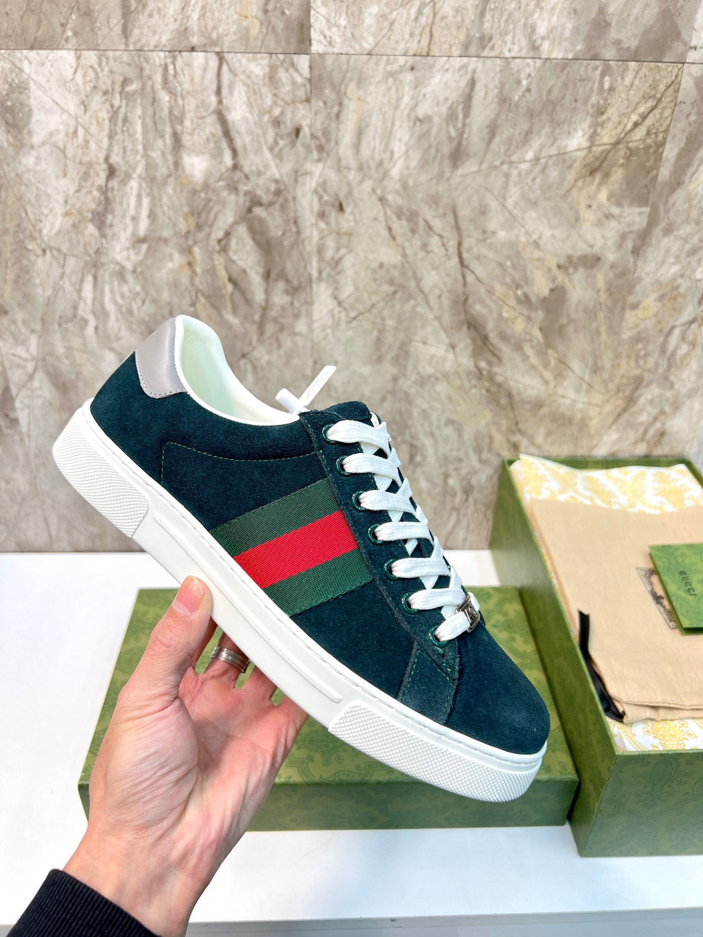 GG Men's ACE Sneaker Dark Green Suede 525961