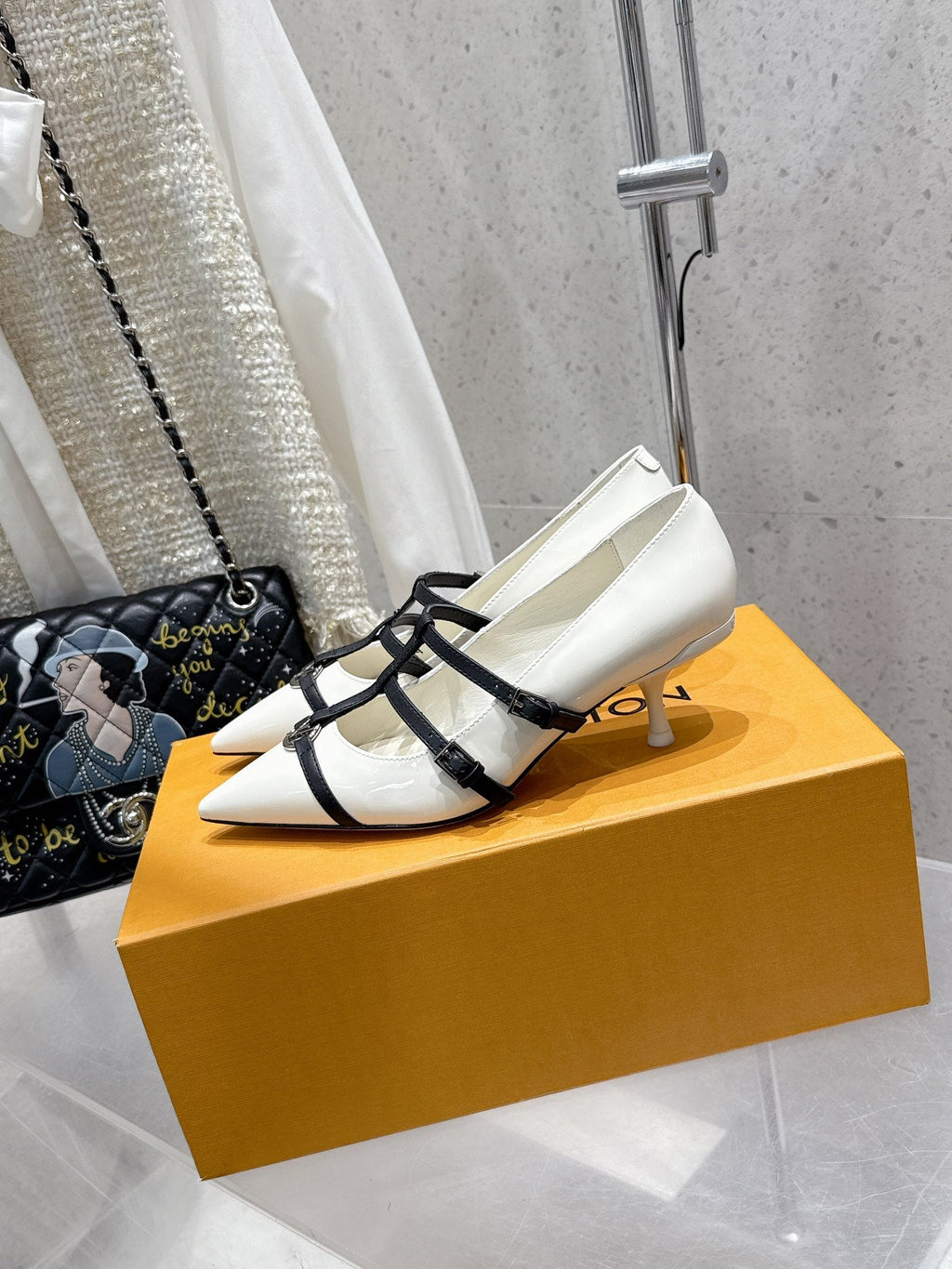 LV 6AM Slingback 4.5cm White Calfskin 610731
