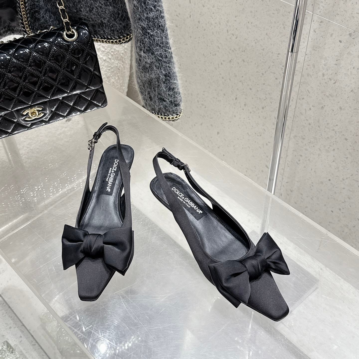 DC Bow Slingback Pumps 30mm Black Satin & Sheepskin 359511