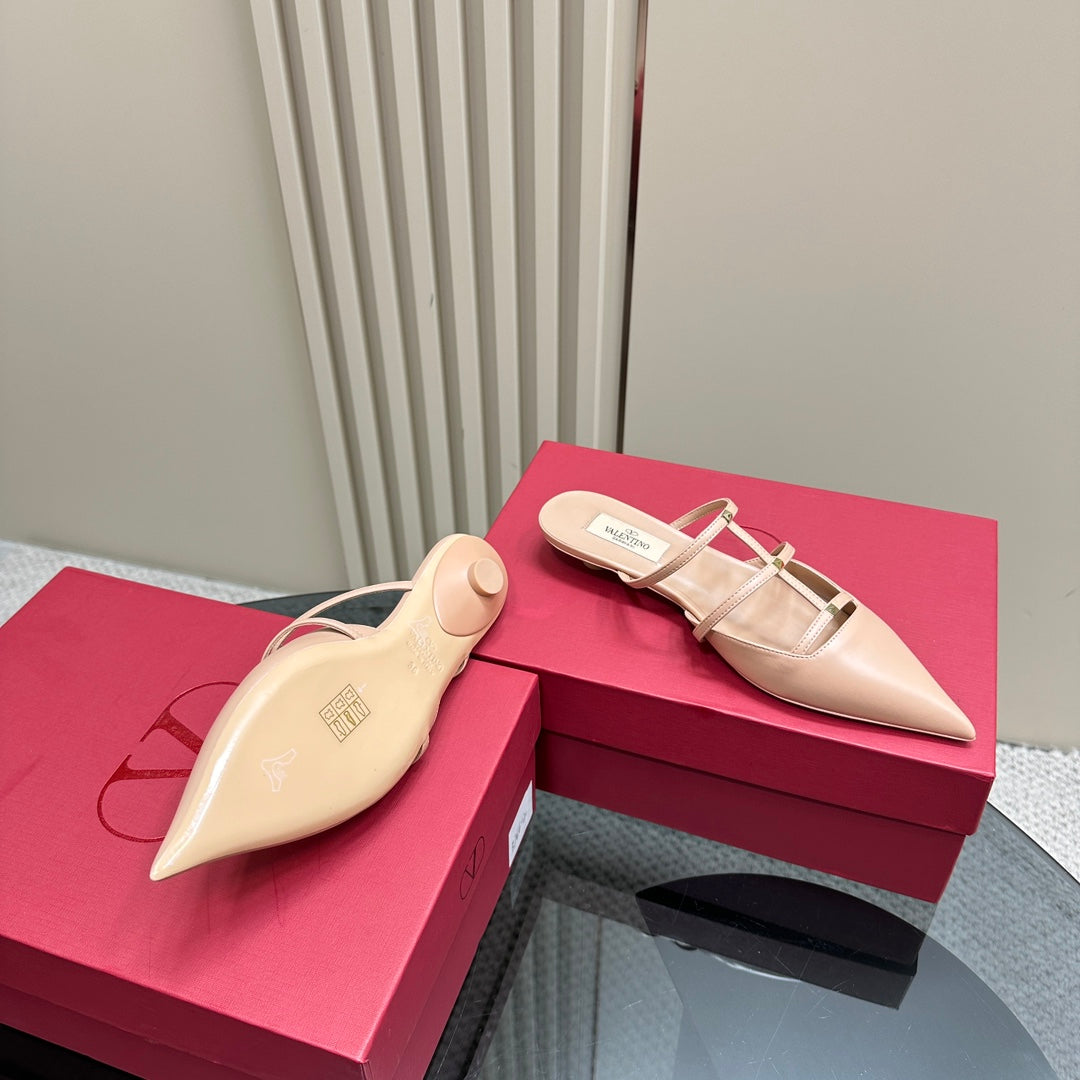 VL Rockstud Wispy Nude Tan Calfskin Mule 20mm