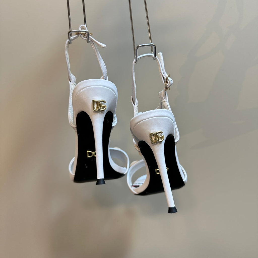 DC 24 Shell Rhinestone High Heel Sandals White Cowhide & Sheepskin 946165