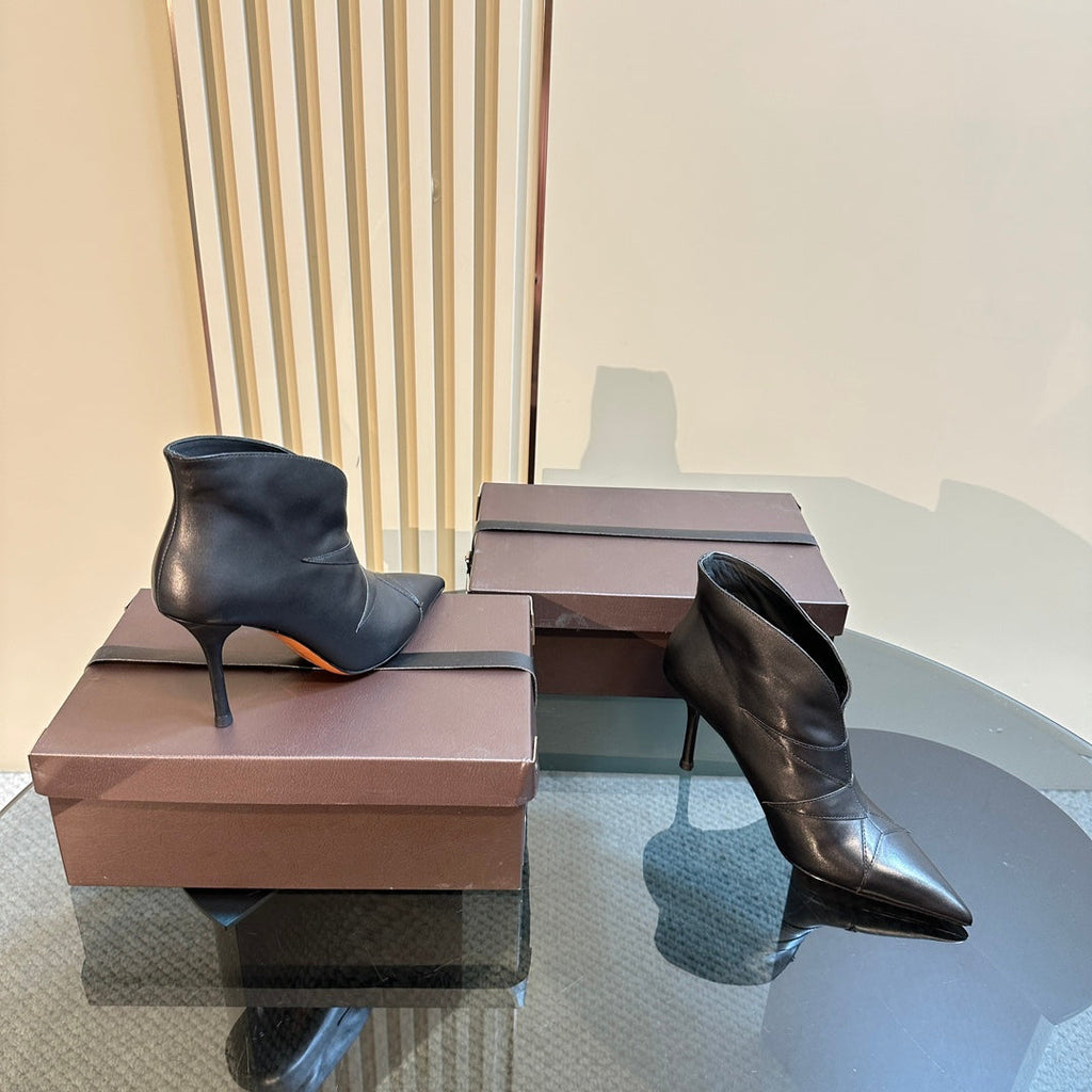Alaila Heeled Ankle Boots 85mm In Black Cowhide 921036