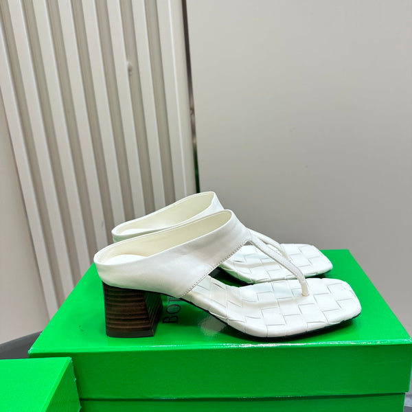 BV 26s Marella Thong 5.5cm Cream Intrecciato Leather