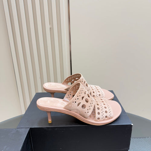 Alaia Vienne Cutout Kitten-Heel Slide Sandals Pink Sheepskin 299665