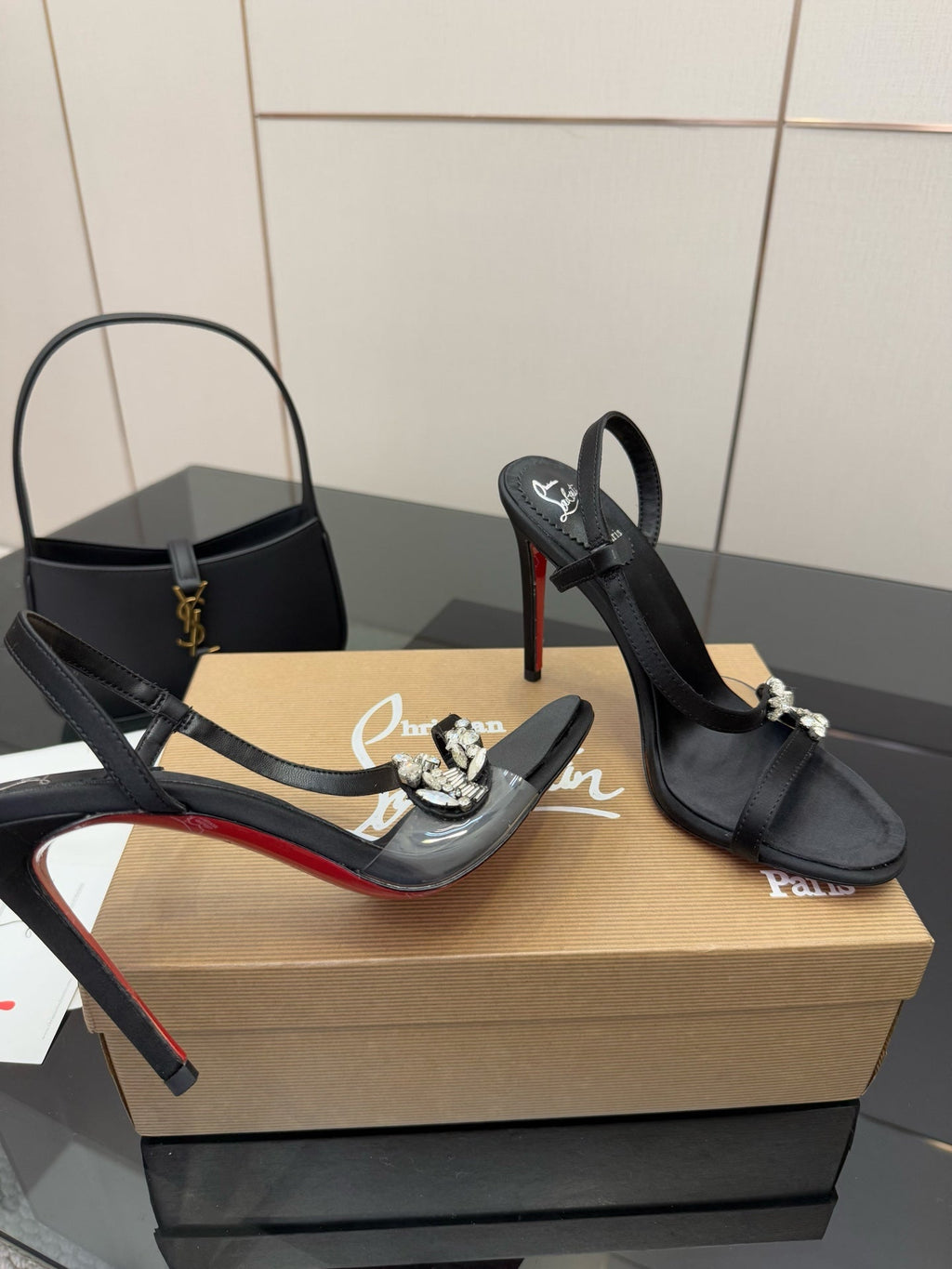 CL Diamond Sandals 10.5cm Black Silk 299879