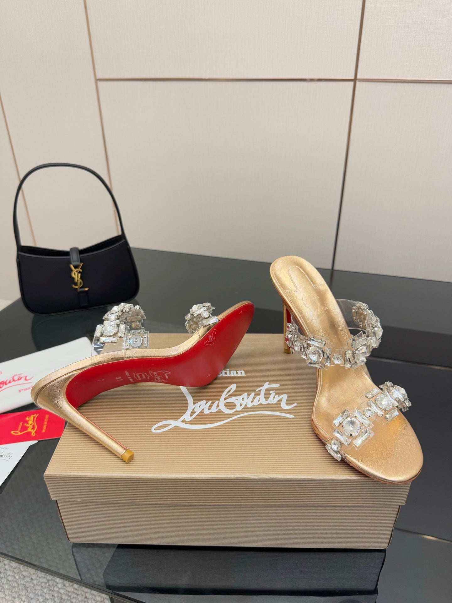 CL Just Jewel Sandans Gold   Material 299921