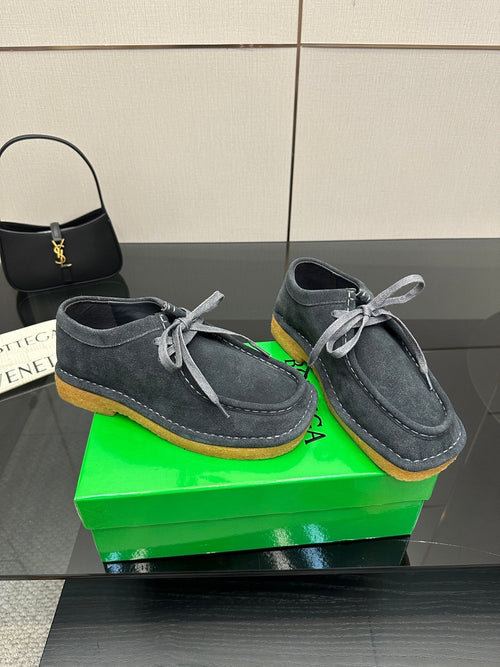 BV Daddy Desert Boots Grey Suede 427631