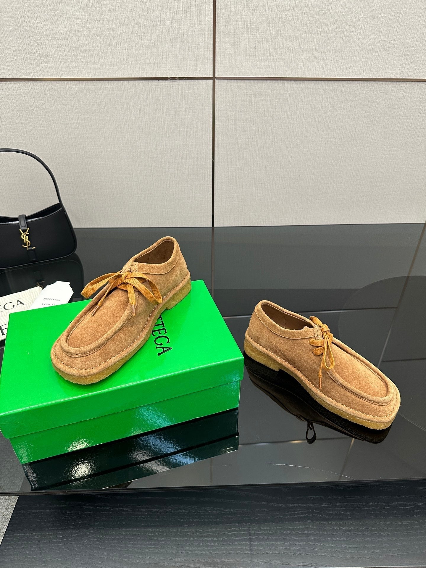 BV Daddy Desert Boots Brown Suede 427632