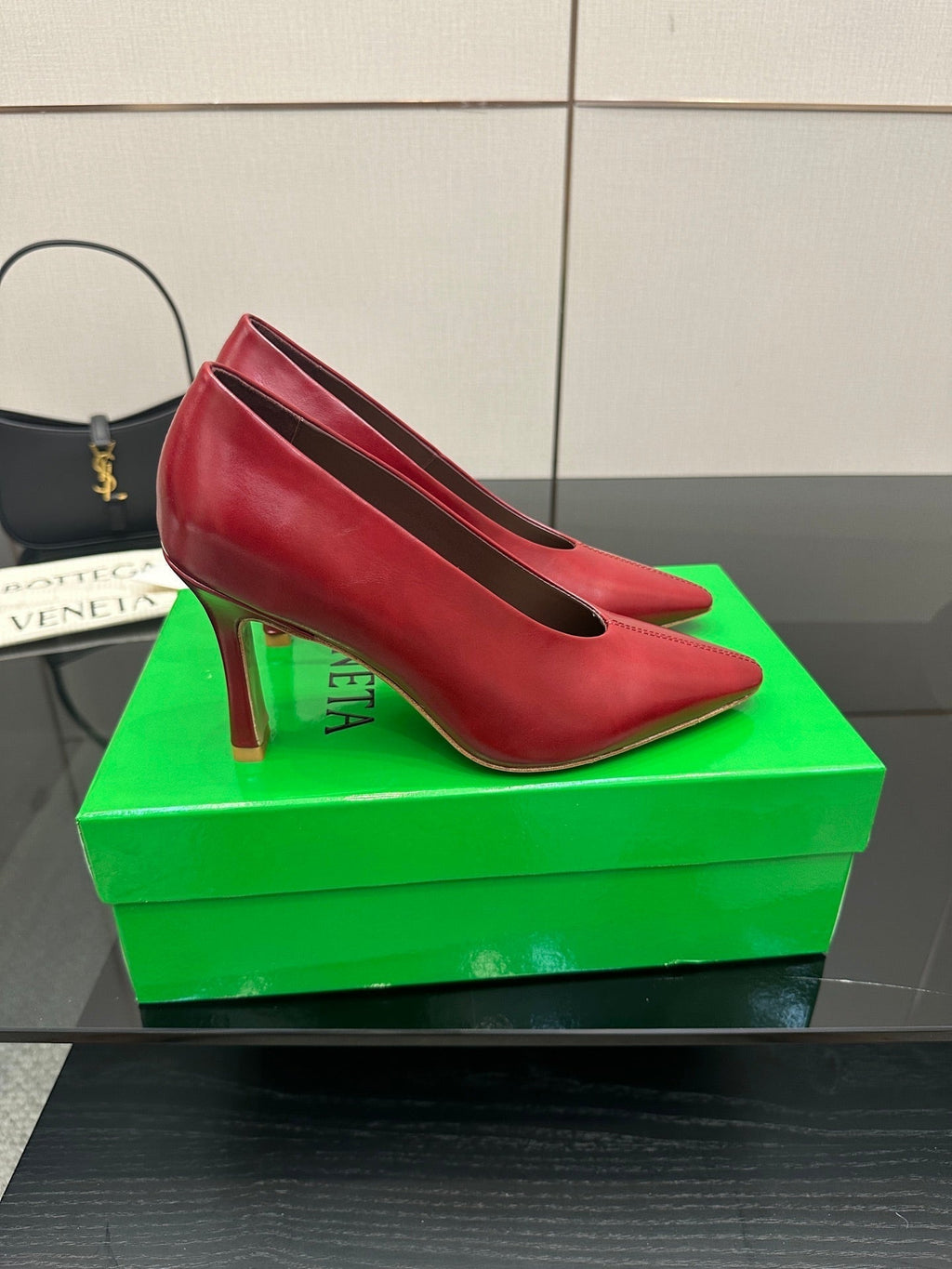 BV Pump 90mm Red Calfskin 427645