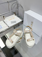 CD D-Wave Sandal In Dark Beige Mix White Cowhide 100757