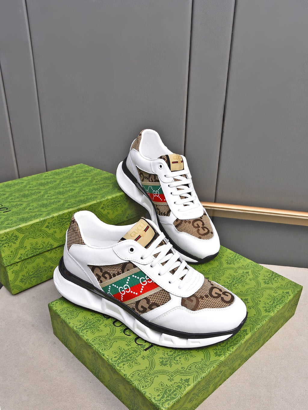 GG Men's Sneaker White Brown Calfskin 522005