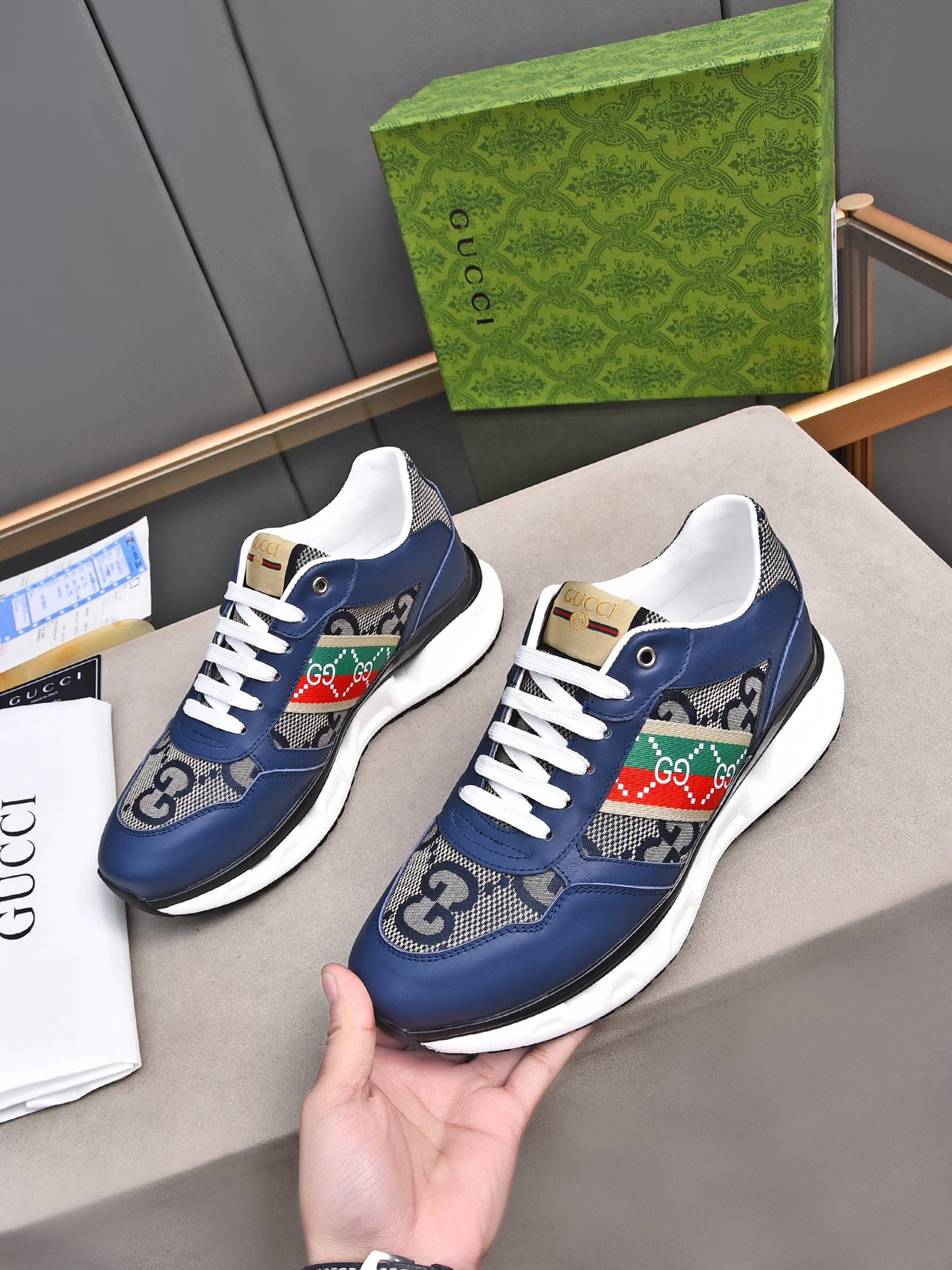 GG Men's Sneaker Blue Calfskin 522006