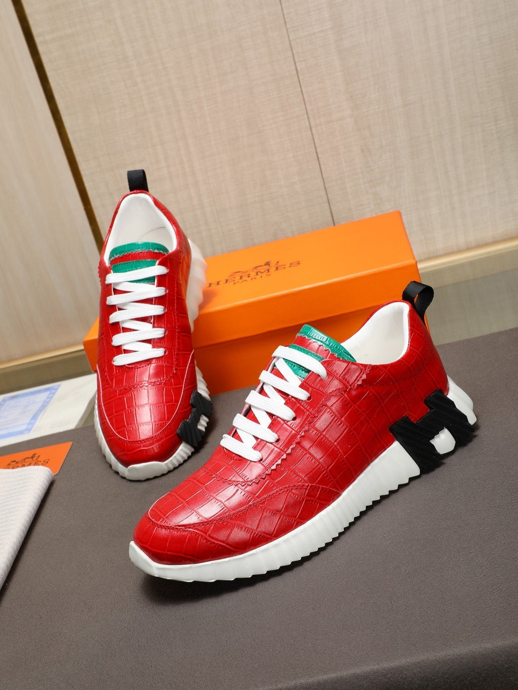 HM Men's Bouncing Sneaker Red Cowhide 664363