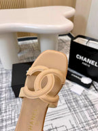 CC 26s Open-toe Sandal Beige Sheepskin 681944