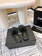 CC 26s Open-toe Sandal Black Sheepskin 681947