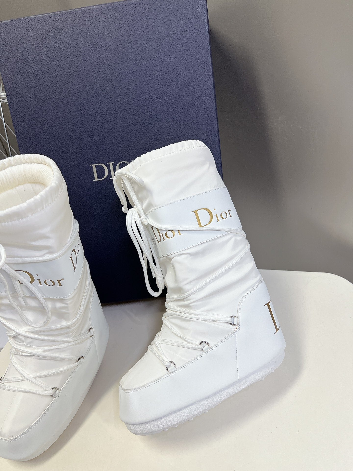 CD Short Boots 60mm In White Cowhide 989712
