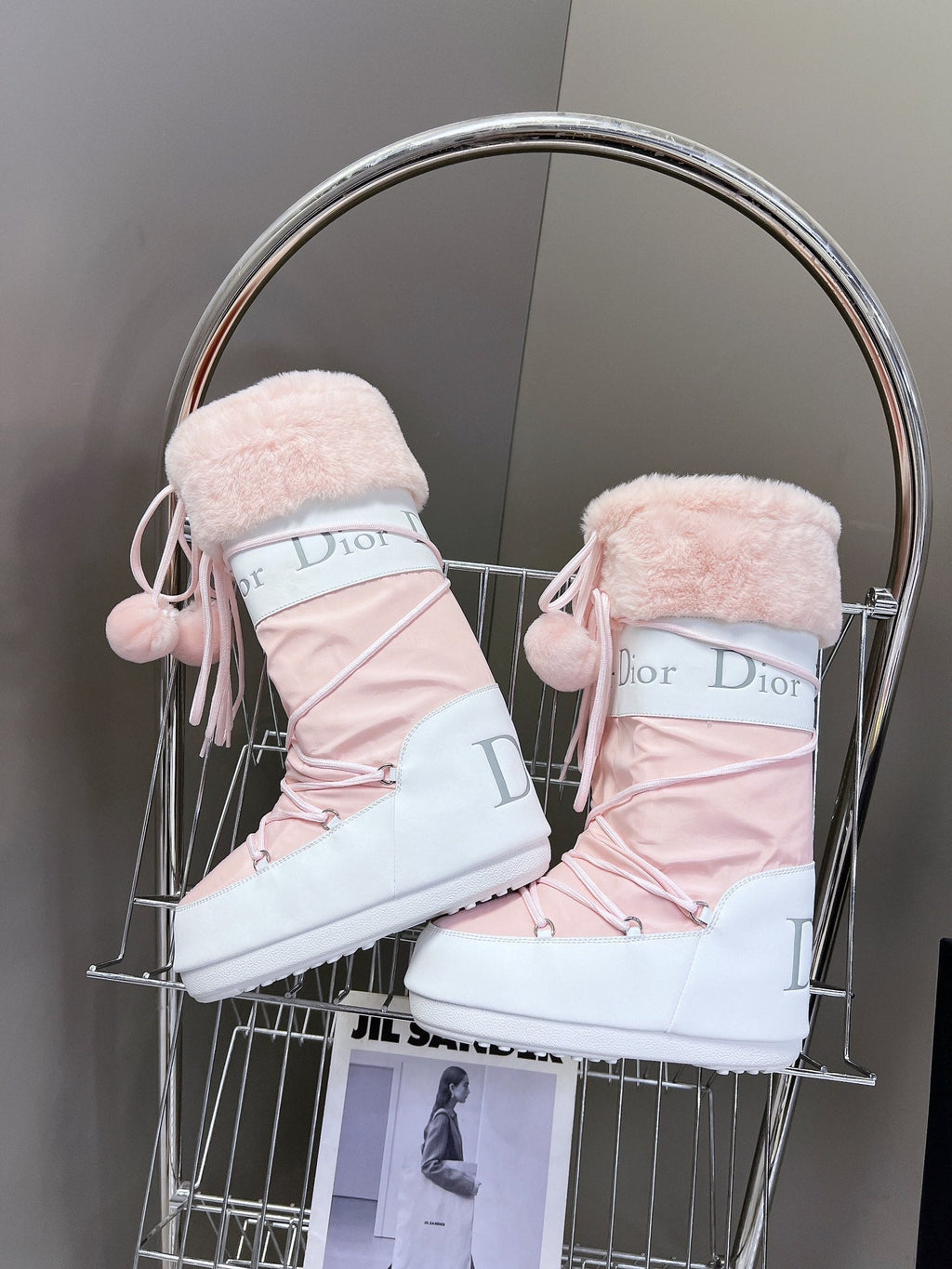 CD Short Boots 60mm In Light Pink Cowhide With Feather 989721