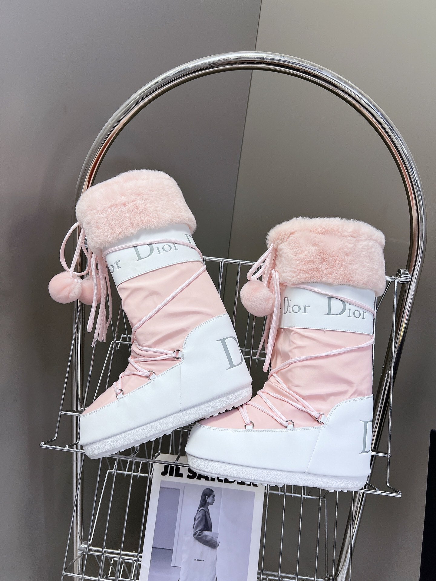 CD Short Boots 60mm In Light Pink Cowhide With Feather 989721