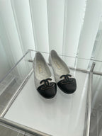 CC Ballet Flats 10mm White Black Quilted Lambskin