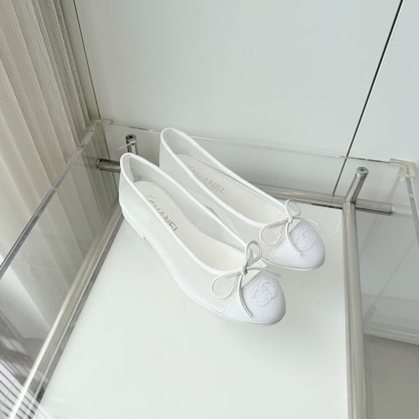 Chanel 2026 Ballet Flat White Mesh Canvas 697399