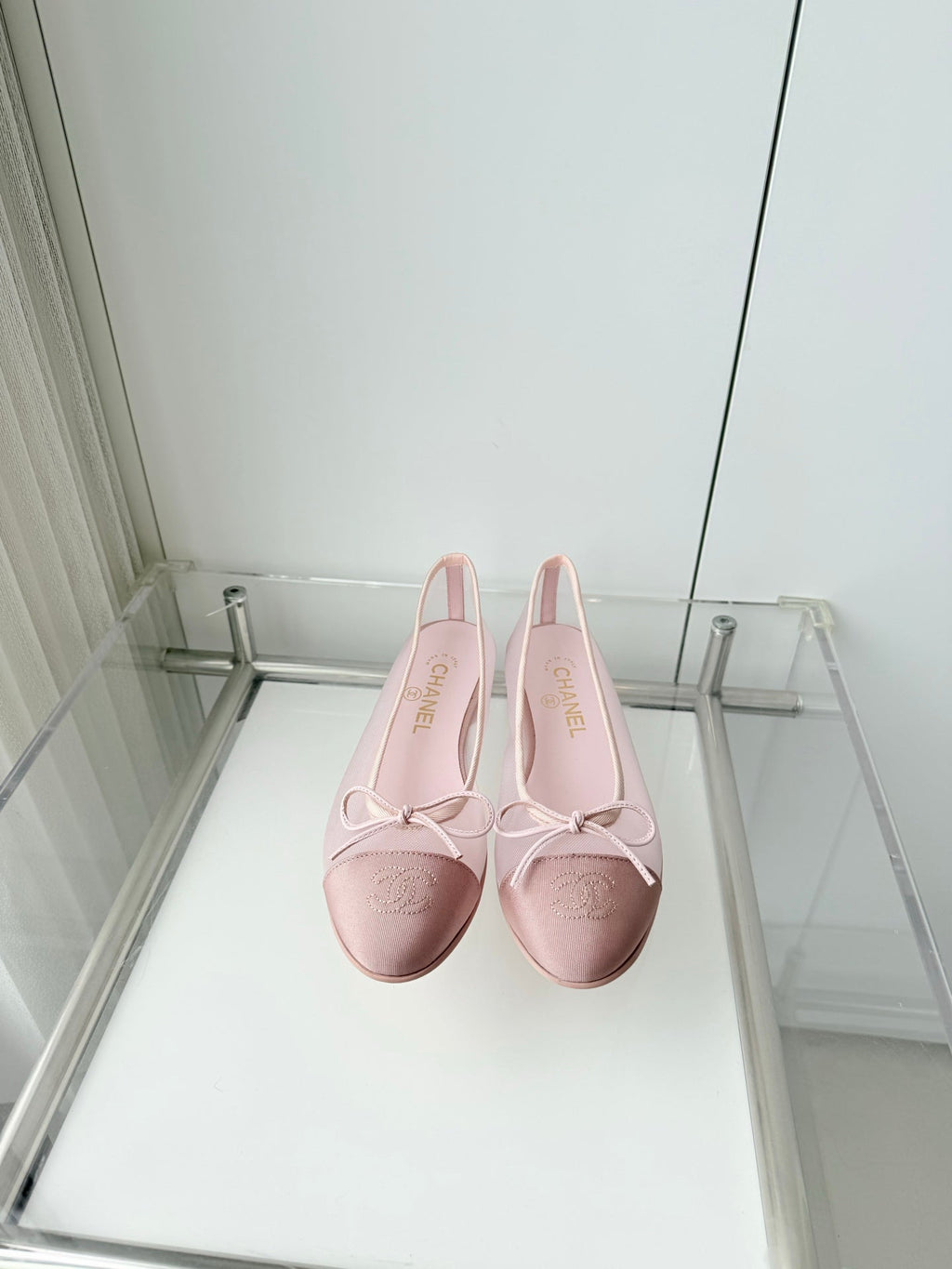 Chanel 2026 Ballet Flat Pink Mesh Suede 697400