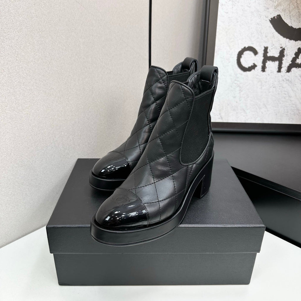 CC FW 25 Platform Ankle Boots  Black Patent and Quilted Leather 532621